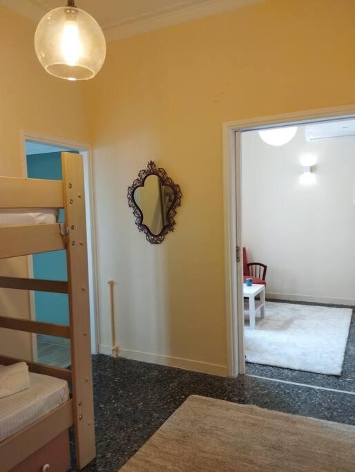 Vicky'S Central Apartment Corinth Bagian luar foto